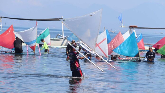 Menembus KEN 2026: Bupati Buleleng Mini Sailboat Tournament II Sedot Ribuan Peserta Hingga Luar Bali