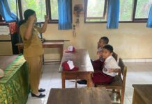 Suasana Sunyi MPLS di SDN 3 Bukit Karangasem, Murid Baru Hanya Dua Orang Suasana Sunyi MPLS di SDN 3 Bukit Karangasem, Murid Baru Hanya Dua Orang