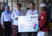 PLN Hadirkan Mesin Pengering Padi, Dampingi Petani Bangli Tingkatkan Produktivitas hingga Hasil Panen Berkualitas Premium PLN Hadirkan Mesin Pengering Padi, Dampingi Petani Bangli Tingkatkan Produktivitas hingga Hasil Panen Berkualitas Premium