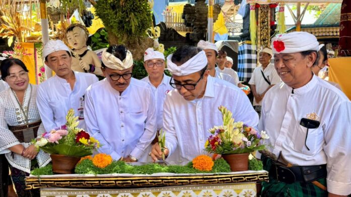 Karya Padudusan Alit Karya Padudusan Alit
