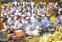 Pemkot Denpasar Ngaturang Bhakti Penganyar di Pura Mandhara Giri Semeru Agung Pura Mandhara Giri Semeru Agung