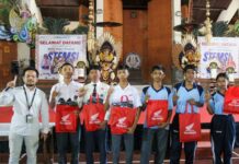 Astra Motor Bali Bekali Ratusan Siswa SMKN 3 Singaraja dengan Edukasi Vokasi Otomotif dan Keselamatan Berkendara